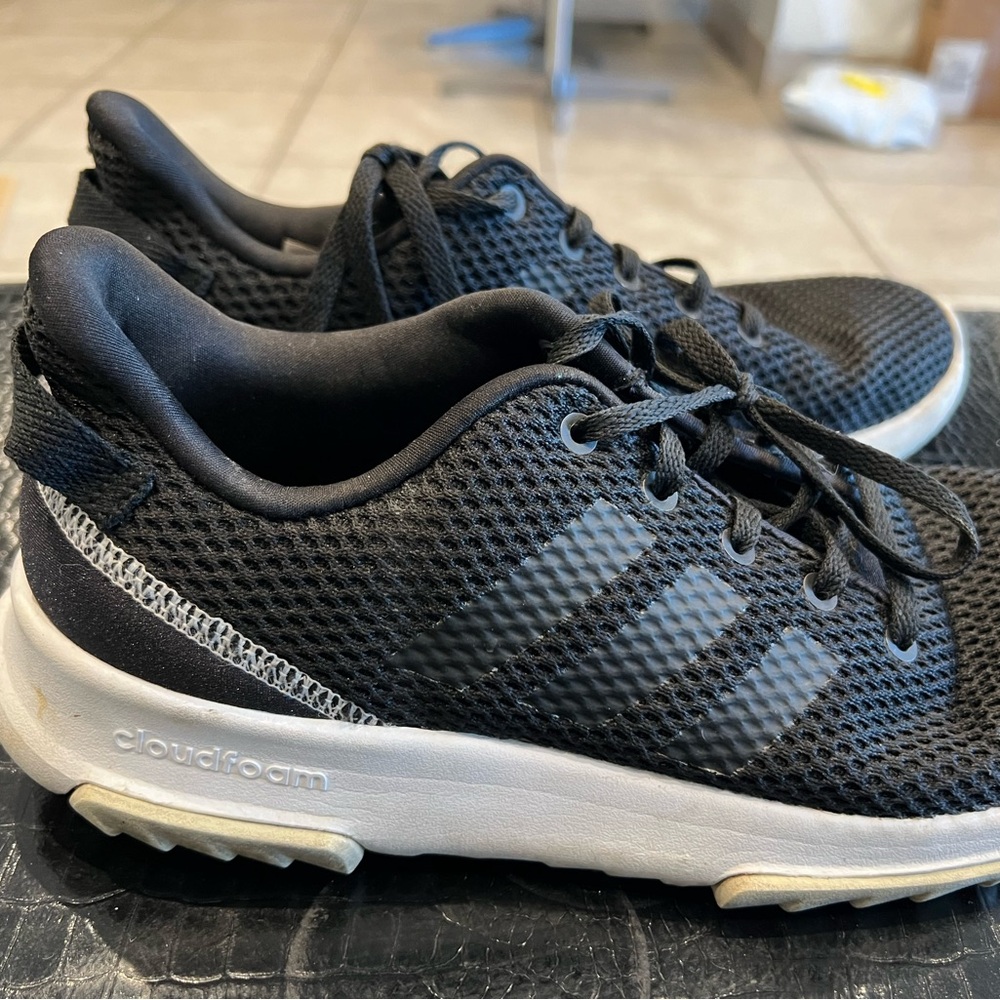 Adidas black cloud boost sneakers size 8